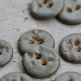 8 pcs. 18mm ceramic buttons rusty blue