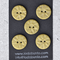 5 pcs. 23mm ceramic buttons yellow dolomite